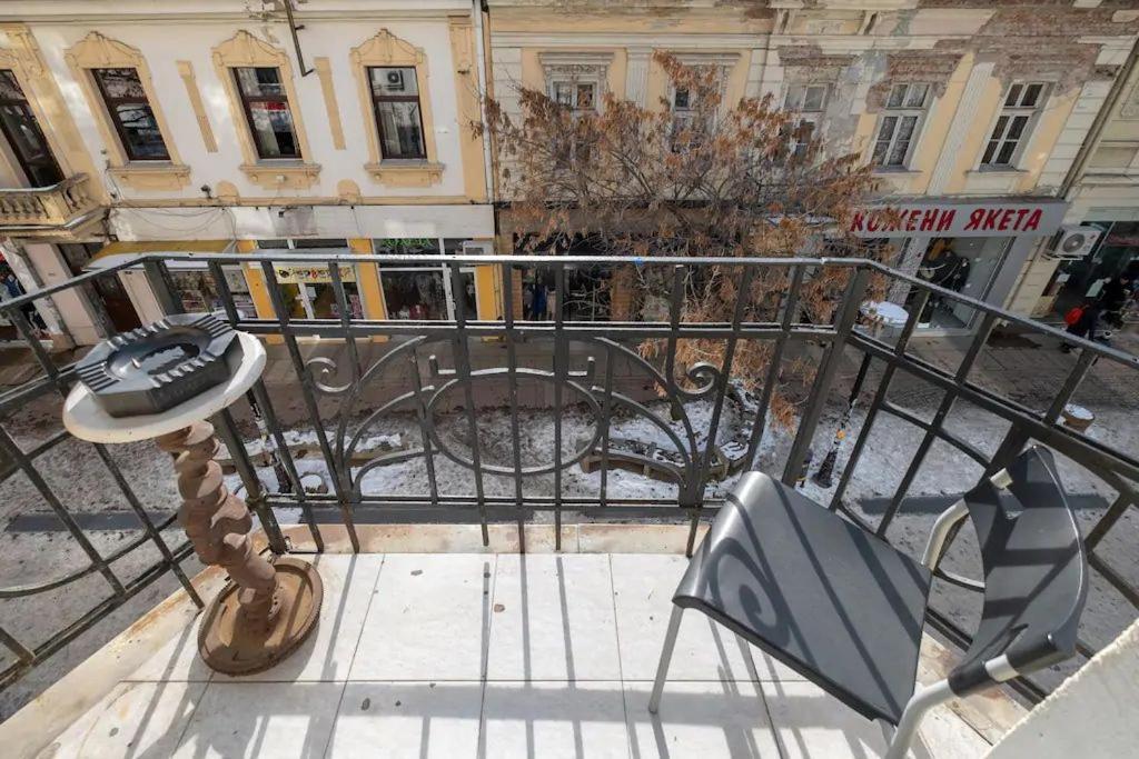 Cool Central Apartment Sofya Dış mekan fotoğraf
